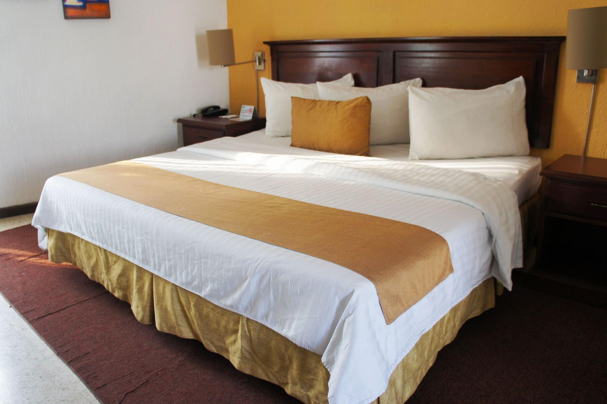 טפצ'ולה Hotel Kamico מראה חיצוני תמונה